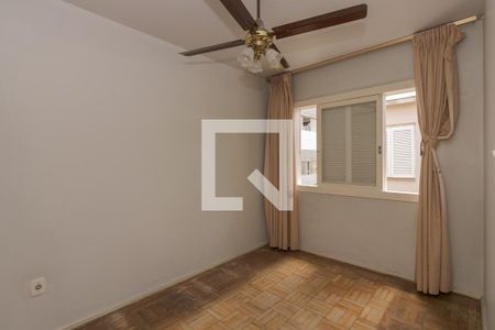 Quarto de apartamento para alugar com 3 quartos, 120m² em São João, Porto Alegre