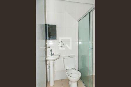 Banheiro de kitnet/studio para alugar com 1 quarto, 40m² em Vila São José, São Paulo