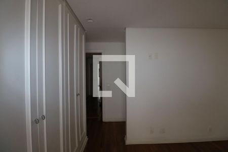 Apartamento à venda com 384m², 4 quartos e 4 vagasQuarto 3