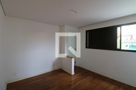 Apartamento à venda com 384m², 4 quartos e 4 vagasQuarto 4