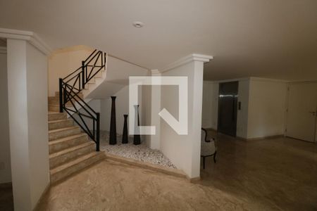 Apartamento à venda com 384m², 4 quartos e 4 vagasHall Social 