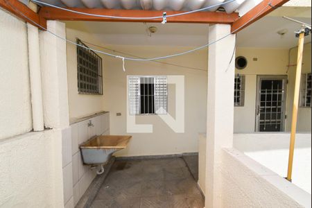 Casa para alugar com 45m², 2 quartos e sem vaga Casa para alugar com 45m², 2 quartos e sem vagaLavanderia
