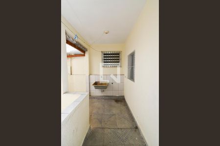 Casa para alugar com 45m², 2 quartos e sem vaga Casa para alugar com 45m², 2 quartos e sem vagaLavanderia
