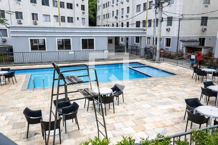 Apartamento à venda com 60m², 2 quartos e 1 vaga Apartamento à venda com 60m², 2 quartos e 1 vagaÁrea comum - Piscina