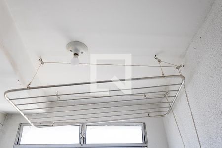 Apartamento à venda com 60m², 2 quartos e 1 vaga Apartamento à venda com 60m², 2 quartos e 1 vagaCozinha e Área de Serviço