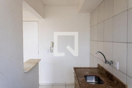 Apartamento à venda com 60m², 2 quartos e 1 vaga Apartamento à venda com 60m², 2 quartos e 1 vagaCozinha e Área de Serviço