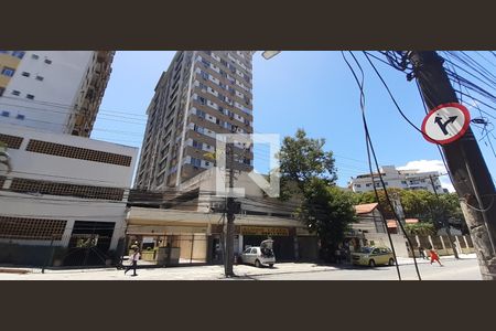 Apartamento à venda com 60m², 2 quartos e 1 vagaFachada e Portaria