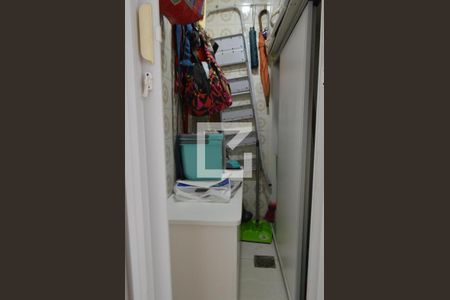 Apartamento à venda com 60m², 2 quartos e 1 vagaBanheiro de serviço