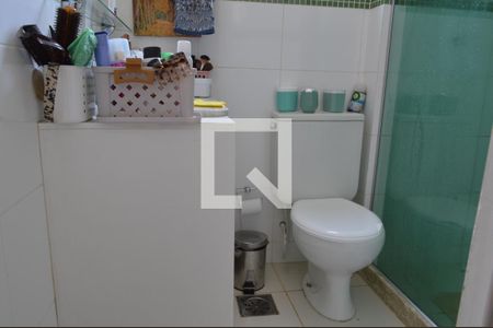 Apartamento à venda com 60m², 2 quartos e 1 vagaBanheiro 