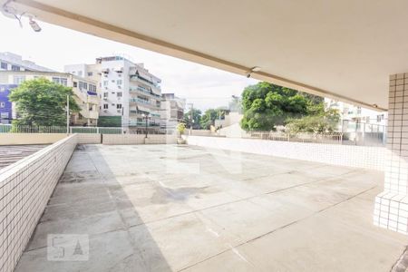 Apartamento à venda com 60m², 2 quartos e 1 vagaÁrea comum