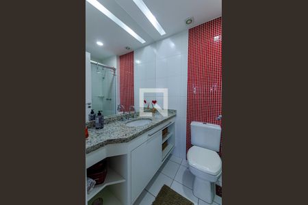 Apartamento à venda com 140m², 4 quartos e 2 vagas Apartamento à venda com 140m², 4 quartos e 2 vagasBanheiro Social