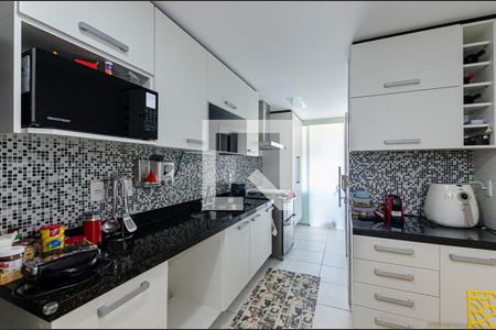 Cozinha de apartamento à venda com 4 quartos, 140m² em Charitas, Niterói