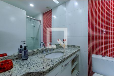 Apartamento à venda com 140m², 4 quartos e 2 vagas Apartamento à venda com 140m², 4 quartos e 2 vagasBanheiro Social