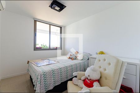 Apartamento à venda com 140m², 4 quartos e 2 vagas Apartamento à venda com 140m², 4 quartos e 2 vagasQUarto 3