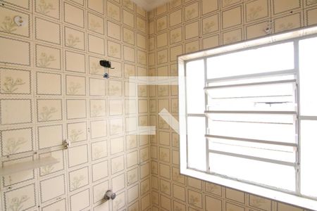 Casa para alugar com 180m², 3 quartos e 4 vagasBanheiro 1