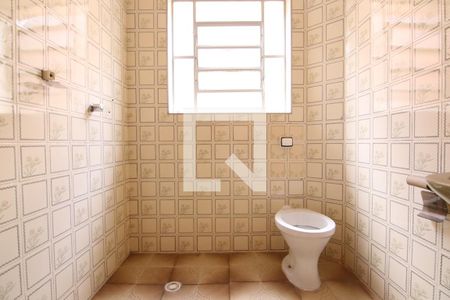 Casa para alugar com 180m², 3 quartos e 4 vagasBanheiro 2