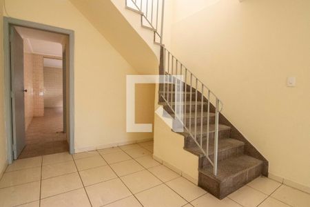 Sala de casa para alugar com 3 quartos, 180m² em Burgo Paulista, São Paulo