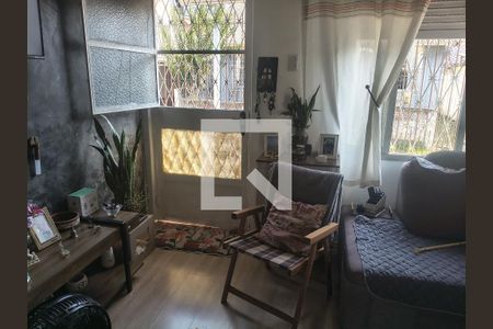 Sala de casa à venda com 3 quartos, 65m² em Jardim Carvalho, Porto Alegre