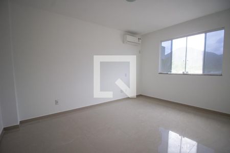 Casa à venda com 180m², 4 quartos e 2 vagasSuíte 3