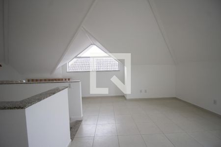 Casa à venda com 180m², 4 quartos e 2 vagasSotão