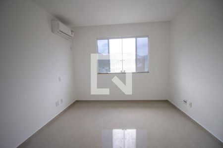 Casa à venda com 180m², 4 quartos e 2 vagasSuíte 3