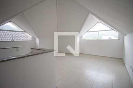 Casa à venda com 180m², 4 quartos e 2 vagasSotão