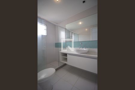 Casa à venda com 180m², 4 quartos e 2 vagasBanheiro da Suíte 3