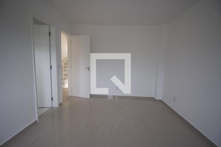 Casa à venda com 180m², 4 quartos e 2 vagasSuíte 3