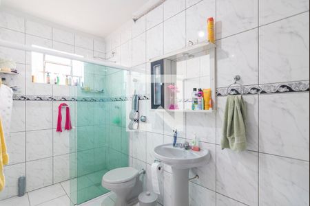 Casa à venda com 300m², 3 quartos e 3 vagas Casa à venda com 300m², 3 quartos e 3 vagasBanheiro