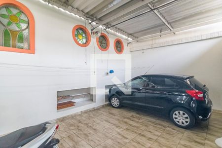 Casa à venda com 300m², 3 quartos e 3 vagas Casa à venda com 300m², 3 quartos e 3 vagasGaragem 2