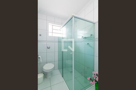 Casa à venda com 300m², 3 quartos e 3 vagas Casa à venda com 300m², 3 quartos e 3 vagasBanheiro da Suite 2