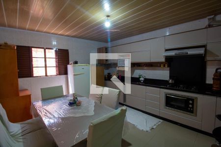 Casa para alugar com 140m², 3 quartos e 2 vagasCozinha
