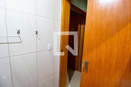 Casa para alugar com 140m², 3 quartos e 2 vagasBanheiro 1