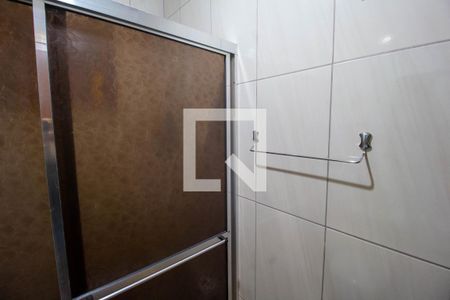 Casa para alugar com 140m², 3 quartos e 2 vagasBanheiro 1