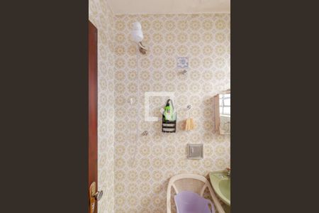 Casa à venda com 400m², 3 quartos e 8 vagasBanheiro de Serviço