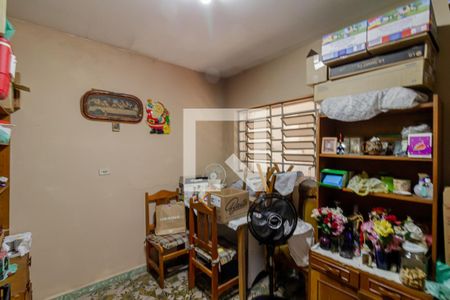 Casa à venda com 400m², 3 quartos e 8 vagasQuarto de Serviço