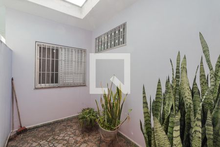 Casa à venda com 400m², 3 quartos e 8 vagasCorredor Lateral