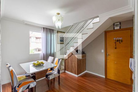 Sala 1 de apartamento para alugar com 3 quartos, 150m² em São João Batista, Belo Horizonte