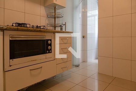 Apartamento para alugar com 64m², 2 quartos e 1 vagaCozinha