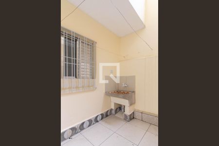 Casa para alugar com 70m², 3 quartos e 1 vagaÁrea de Serviço