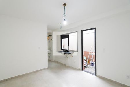 Sala/Cozinha de apartamento para alugar com 2 quartos, 55m² em Vila Dom Pedro Ii, São Paulo