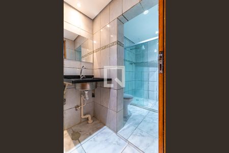 Banheiro de casa à venda com 1 quarto, 45m² em Socorro, São Paulo