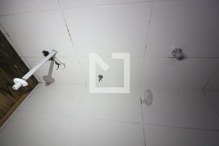 Casa de condomínio à venda com 95m², 3 quartos e 2 vagasBanheiro