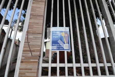 Casa de condomínio à venda com 95m², 3 quartos e 2 vagasFachada