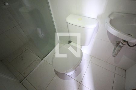 Casa de condomínio à venda com 95m², 3 quartos e 2 vagasBanheiro