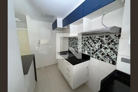 Apartamento à venda com 56m², 2 quartos e 1 vagaCozinha