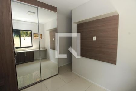 Quarto de apartamento para alugar com 2 quartos, 56m² em Del Castilho, Rio de Janeiro