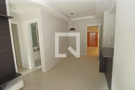 Sala de apartamento para alugar com 2 quartos, 56m² em Del Castilho, Rio de Janeiro