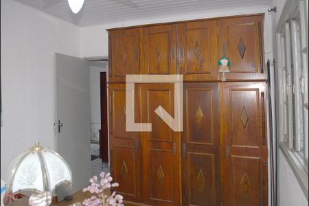 Casa à venda com 223m², 3 quartos e 1 vagaQuarto 2