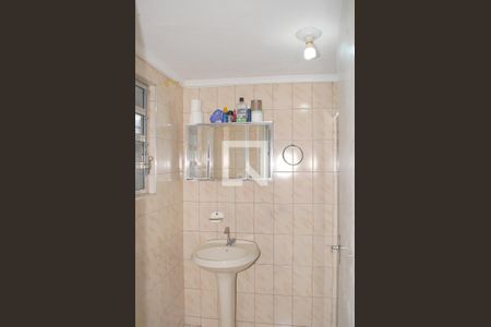 Casa à venda com 223m², 3 quartos e 1 vagaBanheiro 2